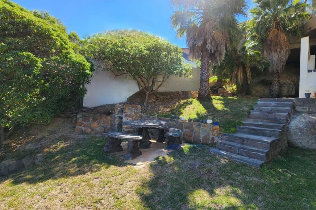 Seaviews Holiday Apartment 1 Cape Town Exterior photo